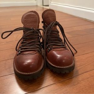 Frye, Lace-Up Booties, Brown, W7.5